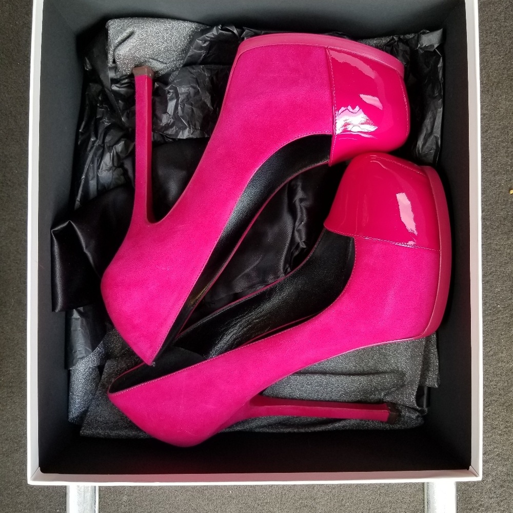 Yves Saint Laurent ( YSL ) 5" (inch) heels